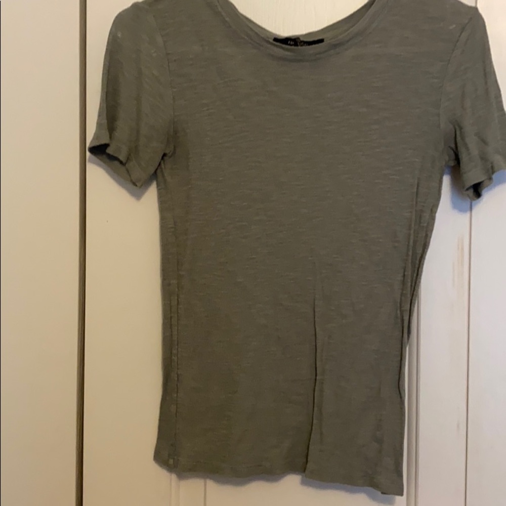 Green tshirt